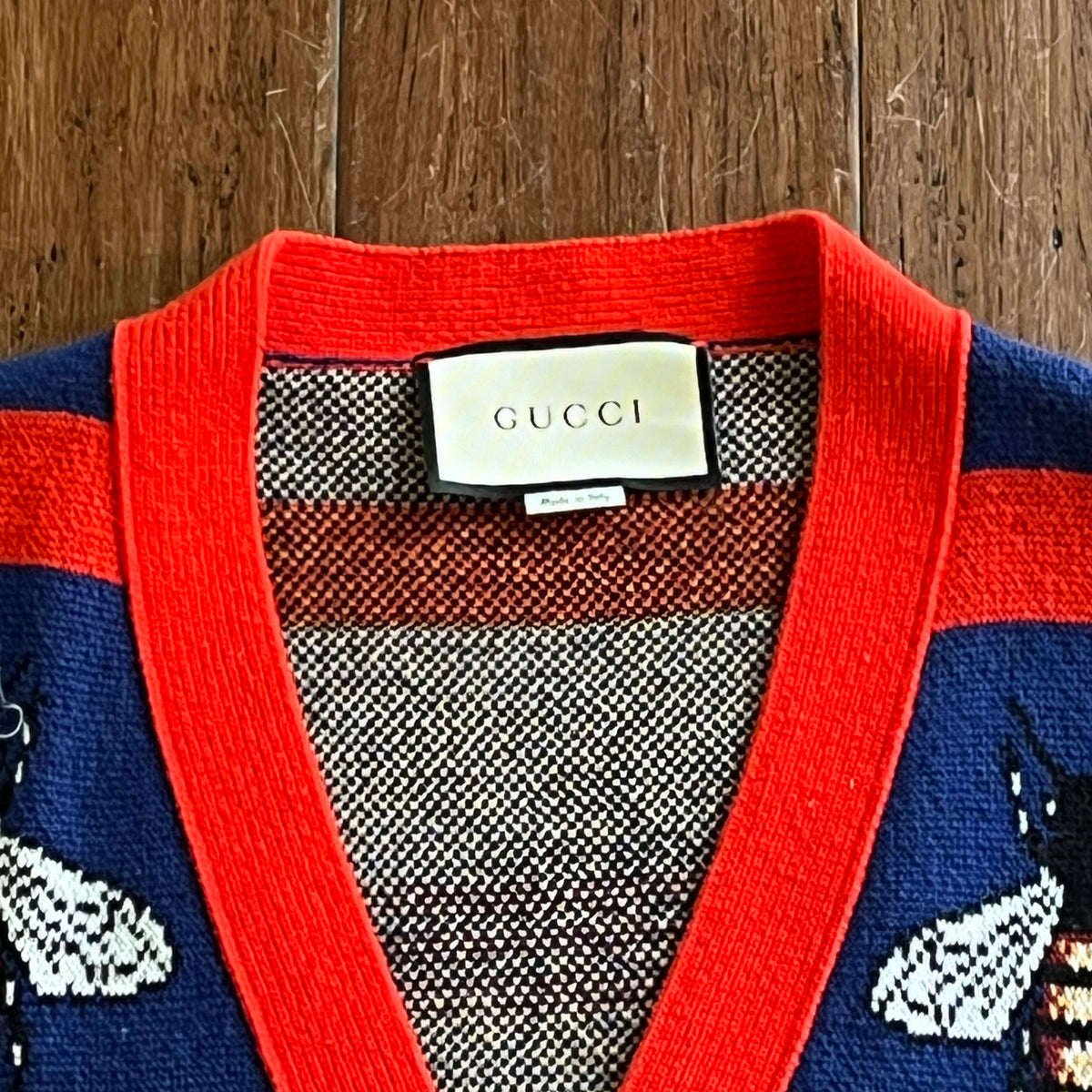GUCCI Blue/Red Bee Jacquard Wool Cardigan SZ XL