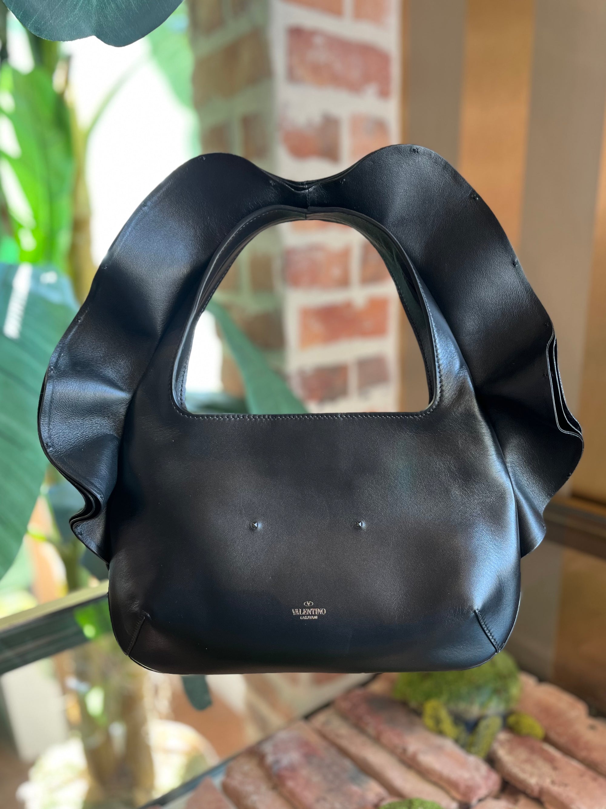 VALENTINO Atelier Ruffle Black Leather Shoulder Bag