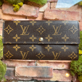 LOUIS VUITTON Sarah LV Monogram Brown Coated Canvas  Wallet