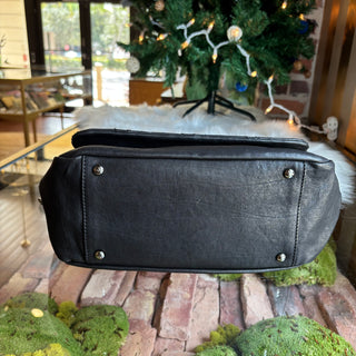 CHANEL Black Diamond Stitch Accordion Flap