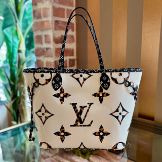 LOUIS VUITTON Monogram Jungle Neverfull MM