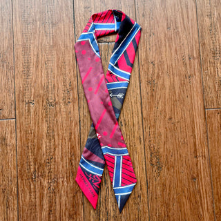 HERMES Silk Jeu de Soie Print Twilly