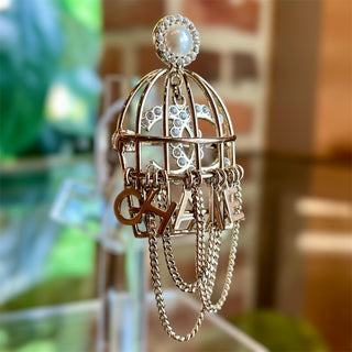 CHANEL Birdcage Light Gold Strass Pearl Crystal CC Brooch