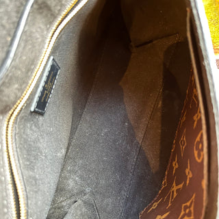 LOUIS VUITTON One Handle Noir Monogram Canvas Top Handle Bag