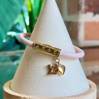 LOUIS VUITTON LV Push Heart Pink Leather Bracelet