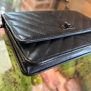 CHANEL So Black Reissue Chevron Wallet on Chain