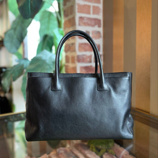 CHANEL Cerf Executive Black Caviar Leather Tote
