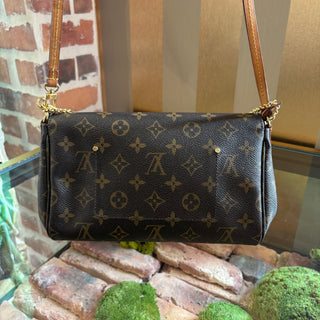 LOUIS VUITTON Monogram Favorite MM