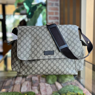 GUCCI Beige Ebony GG Supreme Canvas Diaper Bag