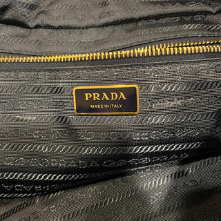 PRADA 1995 Re-Edition Large Navy Blue Impuntu Quilted Nylon Tote Bag