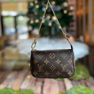 LOUIS VUITTON Mini Pochette Accessories Monogram Canvas Pouch