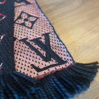 LOUIS VUITTON Giant Logomania Jungle Wool & Silk Scarf