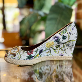 GUCCI Floral Print Horse Bit Canvas Peep Toe Wedges SZ 37.5