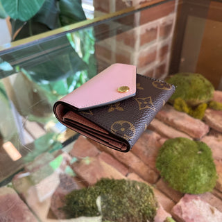 LOUIS VUITTON Zoe Brown Pink Monogram Canvas Compact Wallet