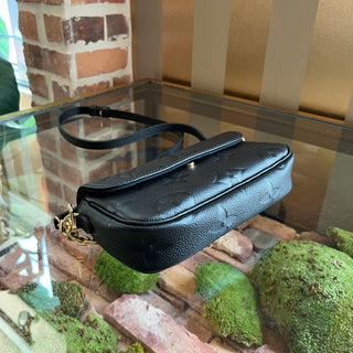 LOUIS VUITTON Ivy Giant Monogram Empreinte Black Wallet on Chain Bag