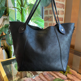 LOUIS VUITTON Mahina Hina MM Black Leather Tote