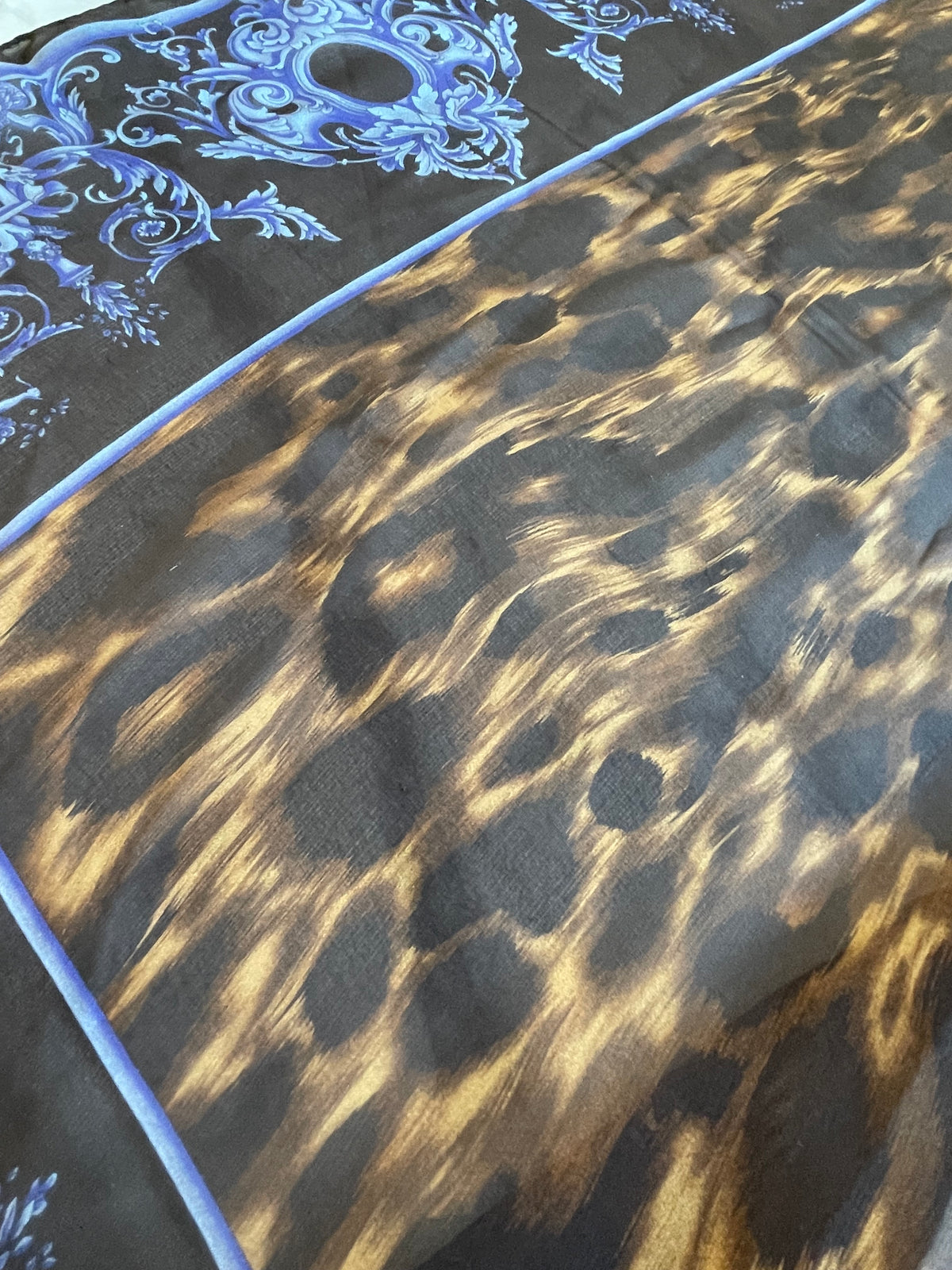 VERSACE Leopard Print Oblong Scarf