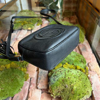 GUCCI Soho Disco Black Pebbled Leather Crossbody