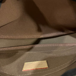 LOUIS VUITTON Pochette Accessories Pink Monogram Canvas Crossbody Bag