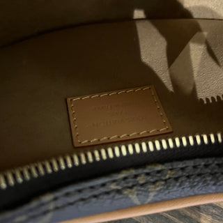 LOUIS VUITTON Loop Monogram Canvas Brown Shoulder Bag