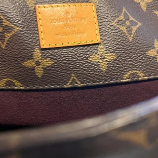 LOUIS VUITTON Melie Brown Monogram Hobo Canvas
