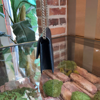 GUCCI Interlocking G Black Pebbled Leather Wallet on Chain