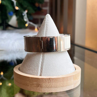 HERMES Clic Clac H Creme Enamel Bracelet