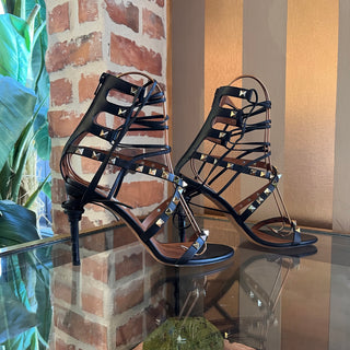 VALENTINO Black Leather Rockstud Tie Up Heels SZ 37 (US 7)
