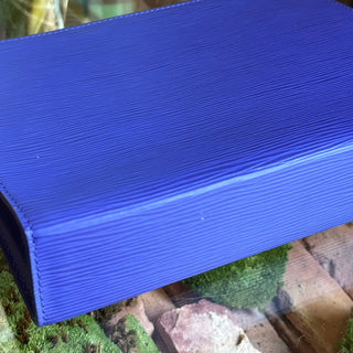 LOUIS VUITTON Purple Epi Leather Toiletry Pouch
