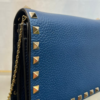 VALENTINO GARAVANI Vitello Rockstud Blue Wallet on Chain