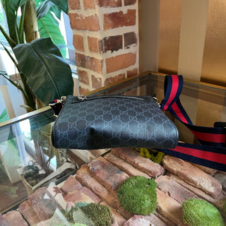 GUCCI Small Flat Messenger Black Grey GG Supreme Monogram Web Crossbody