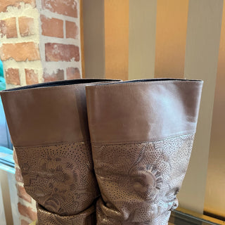 BURBERRY Brown Laser Cut Boots SZ37.5(7.5US)