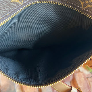 LOUIS VUITTON Bumbag Brown Monogram Canvas Crossbody