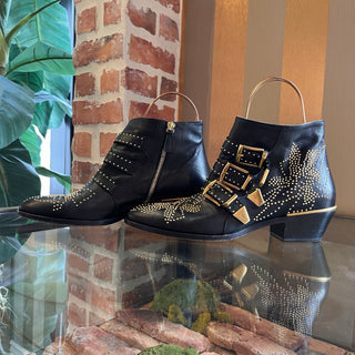 CHLOÉ Studded Gold/Black Leather Booties SZ 38.5 (US 8.5)