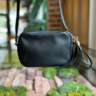 GUCCI Soho Disco Black Pebbled Leather Crossbody