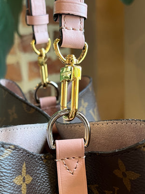 Louis Vuitton Neonoe Bag Monogram Drak Brown Pink Inside Zip Pocket Rose  Poodle