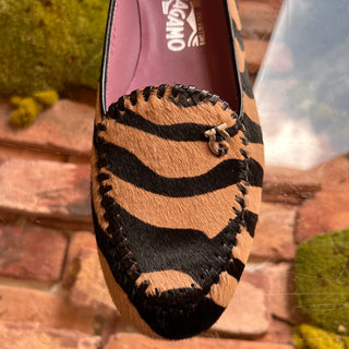 FERRAGAMO Zebra Stripe Horse Hair Nappa Leather Flats SZ 8