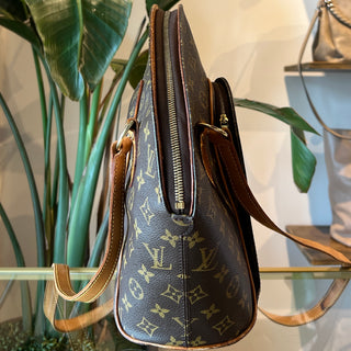 LOUIS VUITTON Monogram Ellipse GM