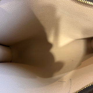 LOUIS VUITTON Toiletry 26 Monogram Canvas Pouch