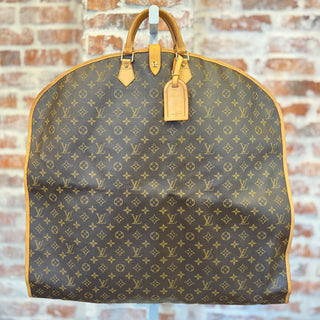 LOUIS VUITTON Brown Monogram Coated Canvas Garment Cover