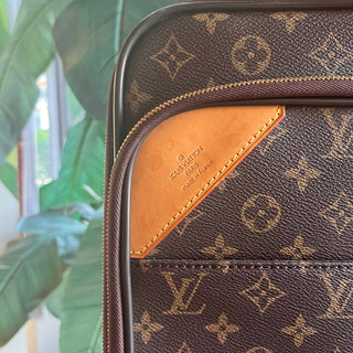 LOUIS VUITTON Monogram Canvas Pegase Rolling Luggage