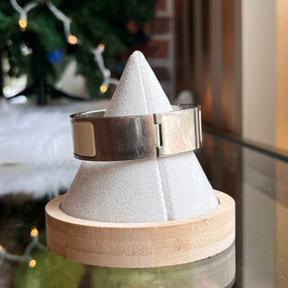 HERMES Clic Clac H Creme Enamel Bracelet