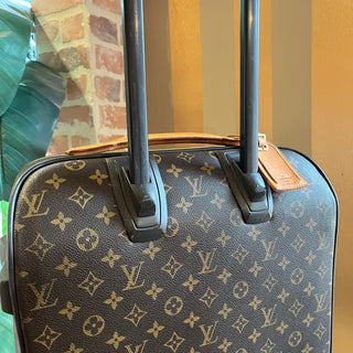 LOUIS VUITTON Pegase 60 Brown Monogram Canvas Rolling Luggage