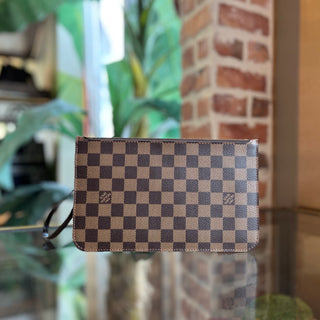 LOUIS VUITTON Neverfull Pochette Damier Ebene Canvas Pouch