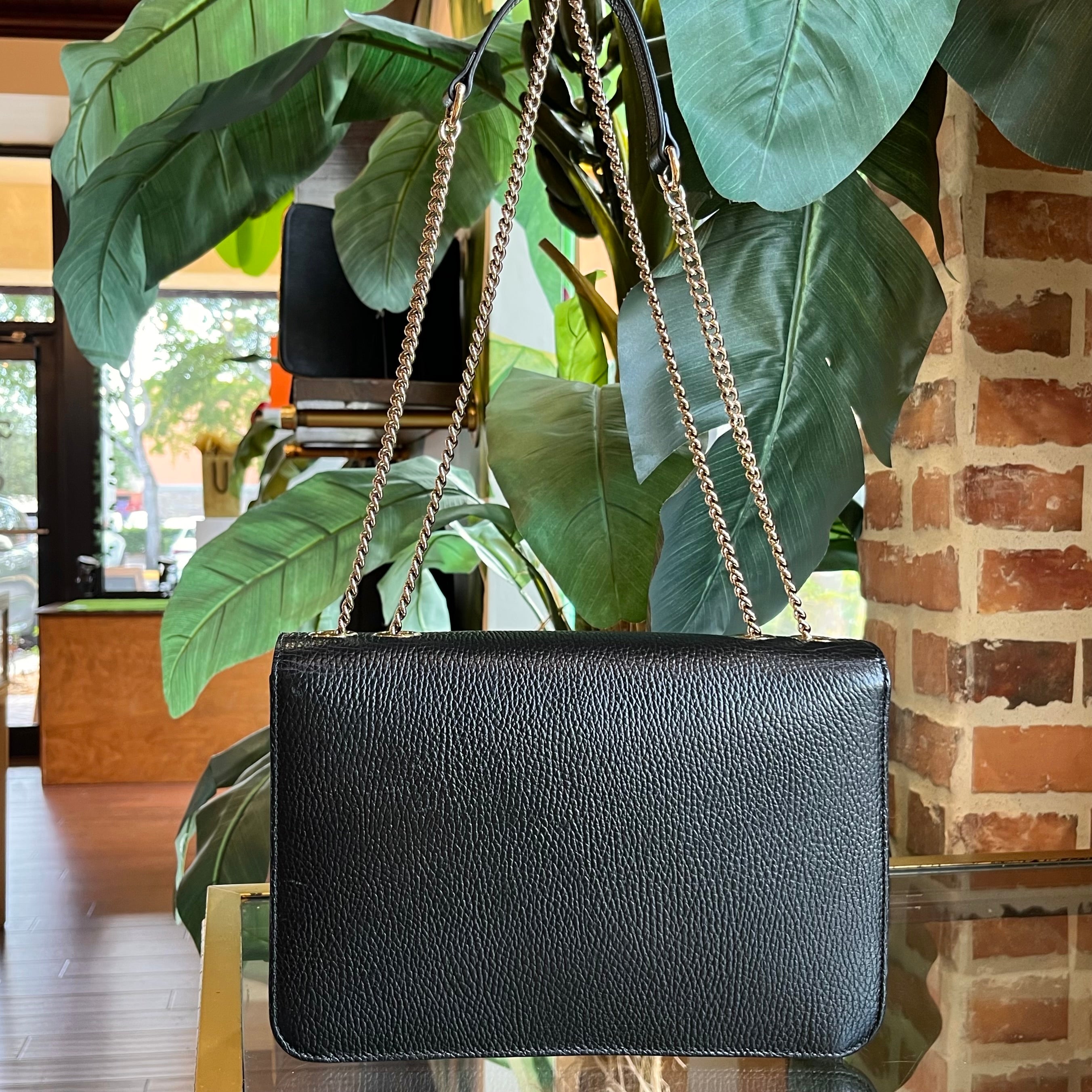 Green Grained Calfskin Envelope Wallet-On-Chain (WOC)