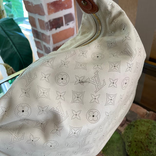 LOUIS VUITTON Limited Edition Onatah GM White Mahina Leather Bag