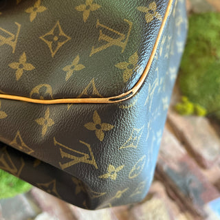 LOUIS VUITTON Batignolles Vertical Monogram Canvas Tote Bag