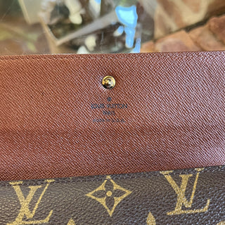 LOUIS VUITTON Sarah Brown Monogram Canvas Vintage Wallet