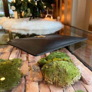 GUCCI Linea Farfella Black Pebbled Calfskin Butterfly Zip Clutch