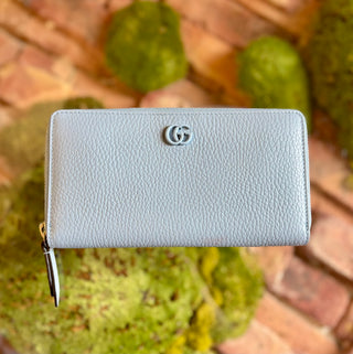 GUCCI Blue Marmont Zip Around Wallet